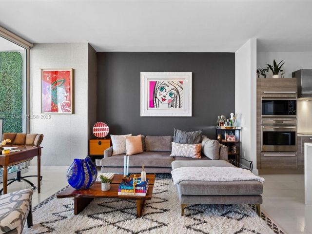 Продажа квартиры #1708 - фото 5656128