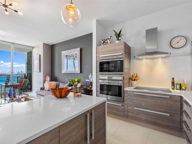 Продажа квартиры #1708 - фото 5656137