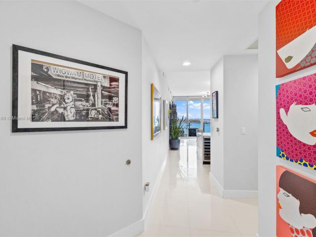 Продажа квартиры #1708 - фото 5656142