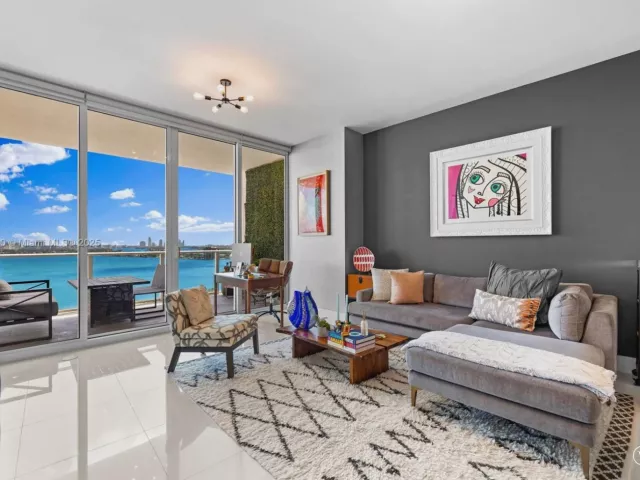 Продажа квартиры #1708 - фото 5656132