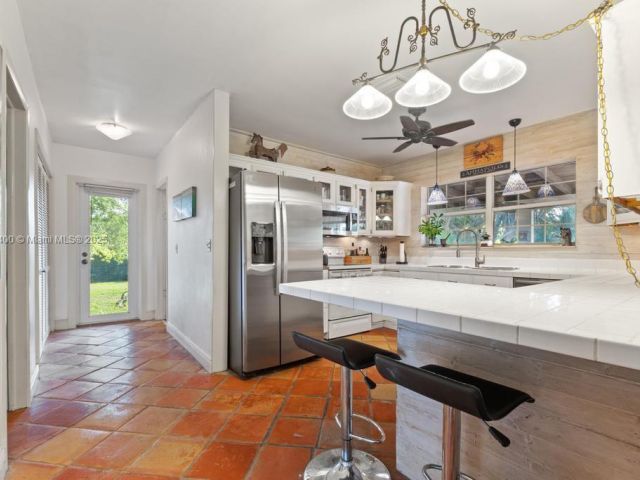 Продажа дома по адресу 37255 SW 214th Ave - фото 5704190