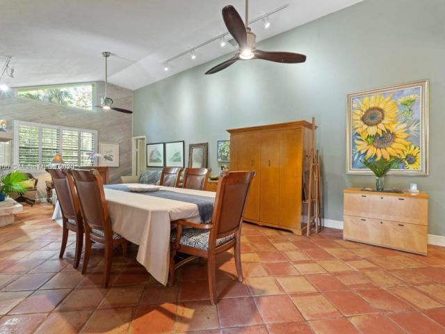 Продажа дома по адресу 37255 SW 214th Ave - фото 5704195