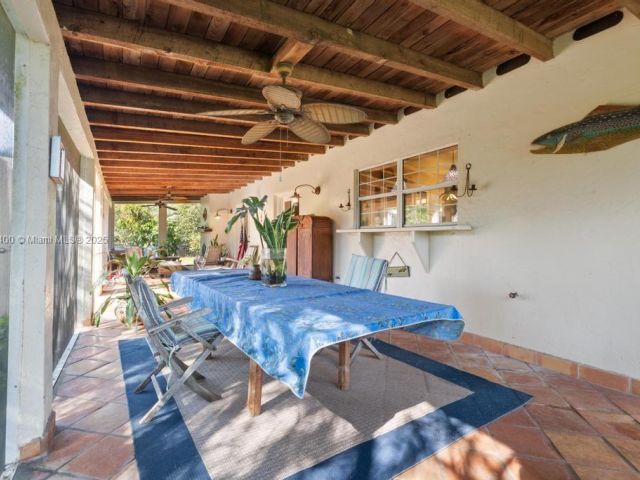 Продажа дома по адресу 37255 SW 214th Ave - фото 5704197