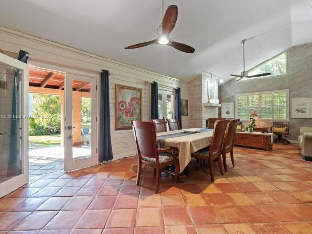 Продажа дома по адресу 37255 SW 214th Ave - фото 5704199