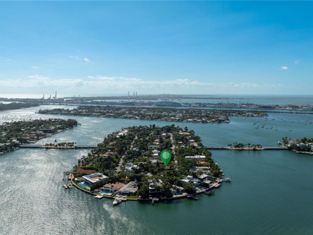 Продажа дома по адресу 315 W San Marino Dr - фото 5520394