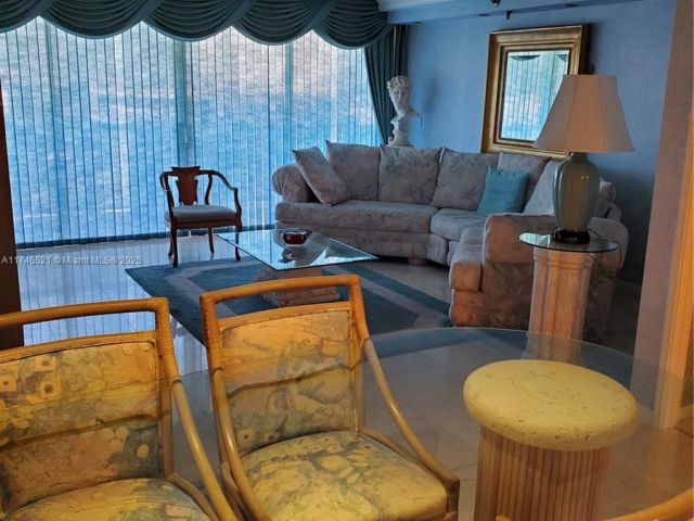 Продажа квартиры #1902 - фото 5689133