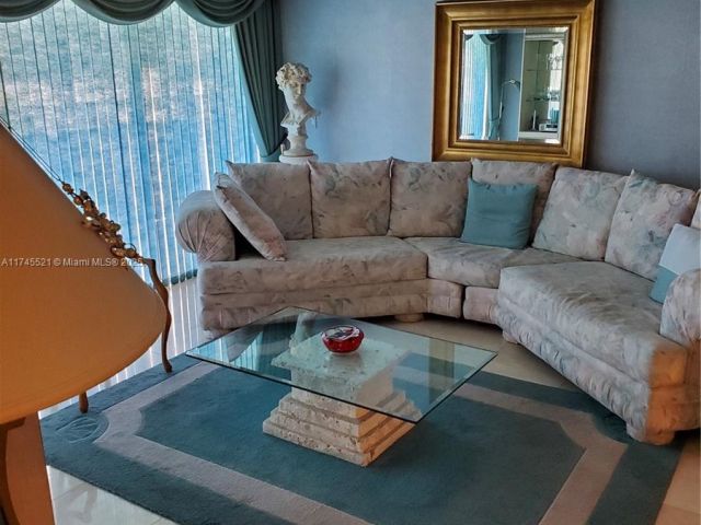 Продажа квартиры #1902 - фото 5689136