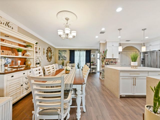 Продажа дома по адресу 12470 SW 191st Terrace - фото 6441225