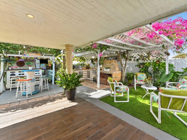 Продажа дома по адресу 12470 SW 191st Terrace - фото 6441231