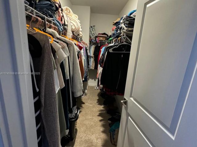 Дом в аренду по адресу 848 SE 17th St 0 - фото 5841052