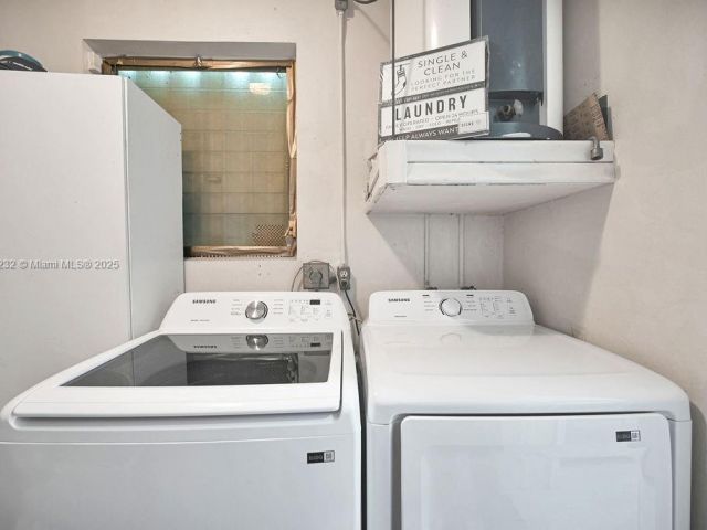 Продажа дома по адресу 713 SW 6th Ave - фото 6062061