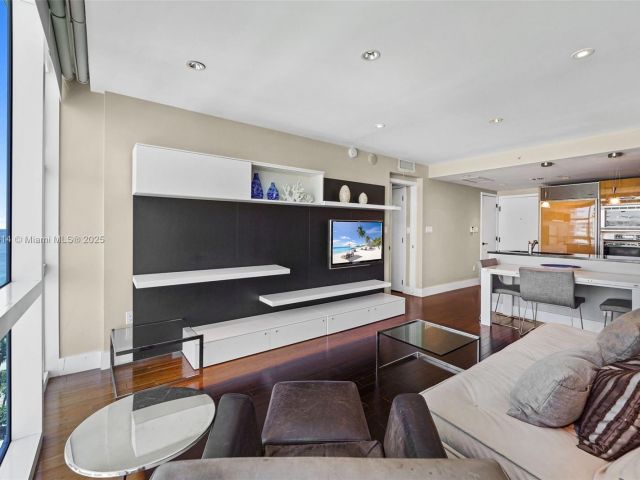 Продажа квартиры #1214(door1203) - фото 6096196