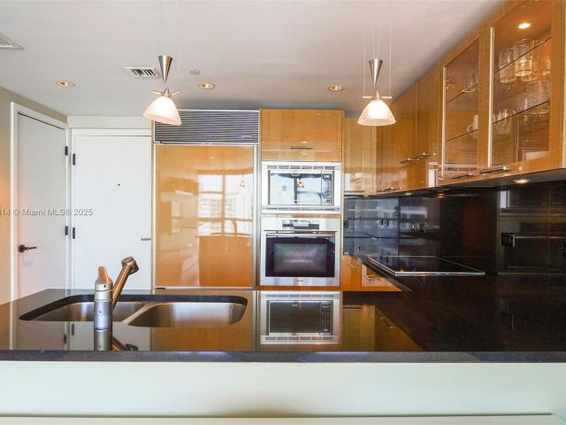 Продажа квартиры #1214(door1203) - фото 6096201