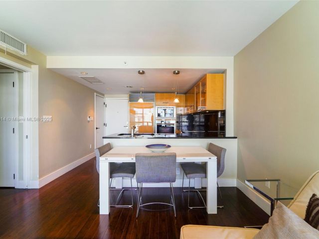 Продажа квартиры #1214(door1203) - фото 6096208