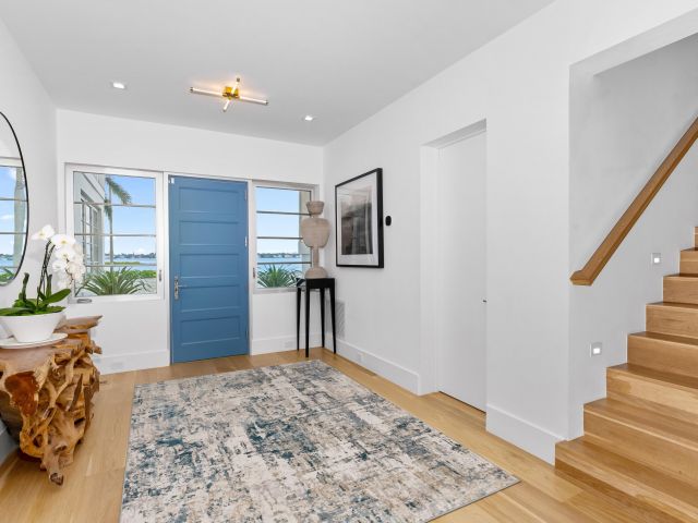 Продажа дома по адресу 2745 S Flagler Drive - фото 5751218