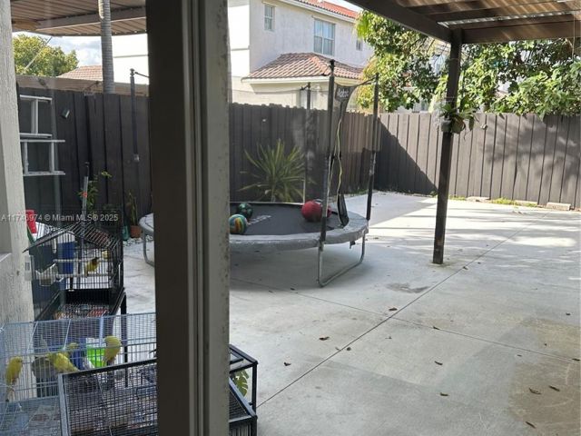 Продажа дома по адресу 11031 SW 246th St 0 - фото 5595093