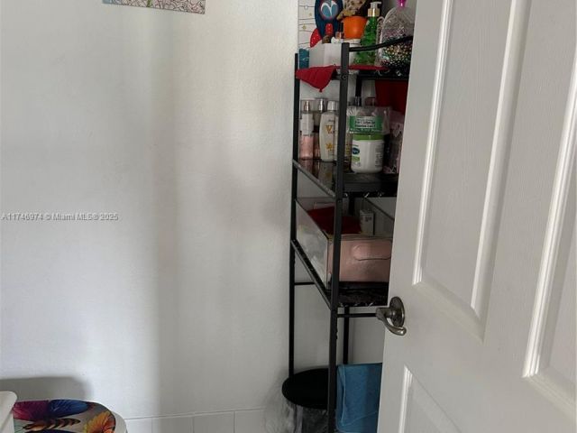 Продажа дома по адресу 11031 SW 246th St 0 - фото 5595096