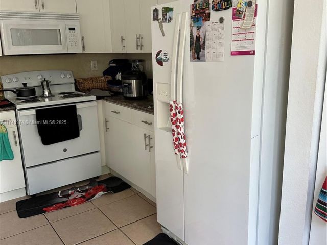 Продажа дома по адресу 11031 SW 246th St 0 - фото 5595101