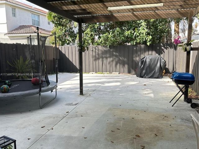 Продажа дома по адресу 11031 SW 246th St 0 - фото 7501042