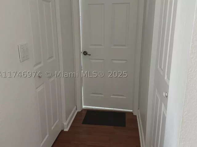 Продажа дома по адресу 11031 SW 246th St 0 - фото 9006239