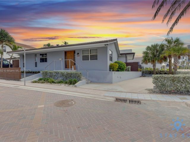 Продажа дома по адресу 328 Missouri St - фото 5753430