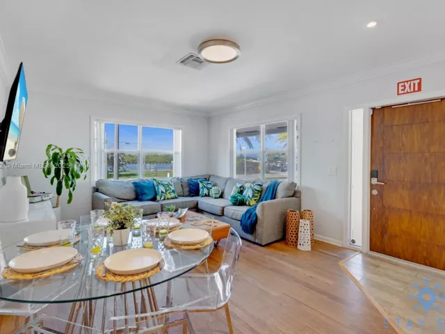 Продажа дома по адресу 328 Missouri St - фото 5753428