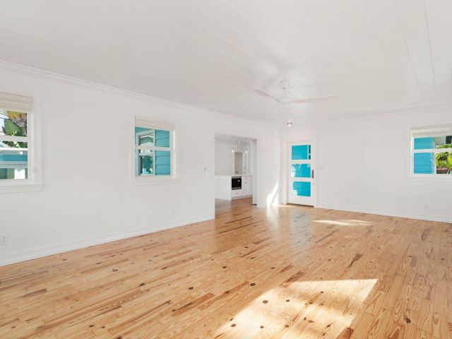 Дом в аренду по адресу 235 Santa Lucia Drive - фото 6782248