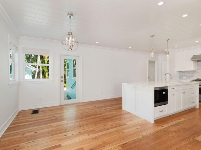 Дом в аренду по адресу 235 Santa Lucia Drive - фото 6782253