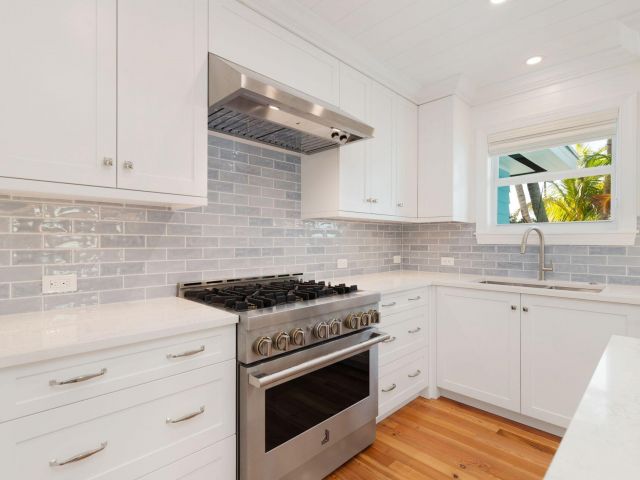 Дом в аренду по адресу 235 Santa Lucia Drive - фото 6782258