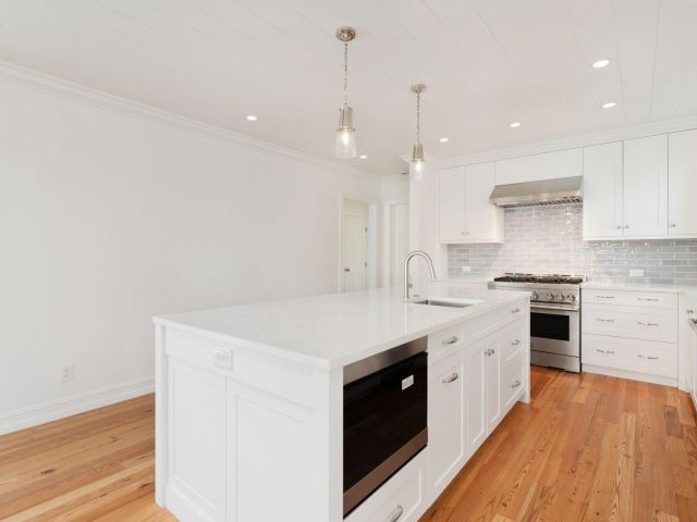 Дом в аренду по адресу 235 Santa Lucia Drive - фото 6782259