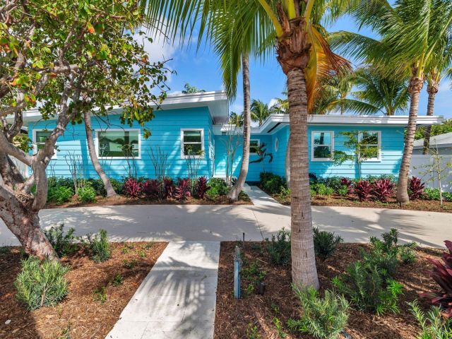 Дом в аренду по адресу 235 Santa Lucia Drive - фото 6782262