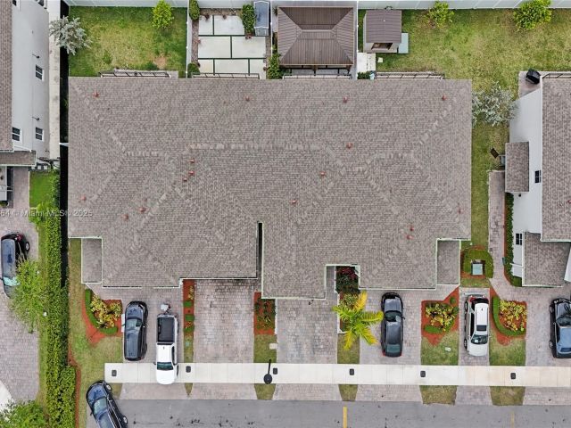 Продажа дома по адресу 838 SE 17th St - фото 5599155