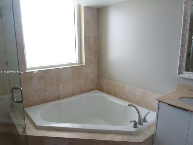 Продажа квартиры #1907W - фото 5616612