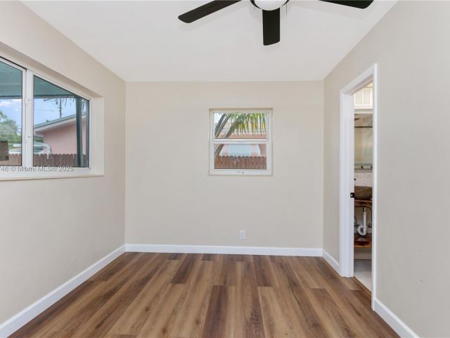 Продажа дома по адресу 1507 Harding St - фото 5753463