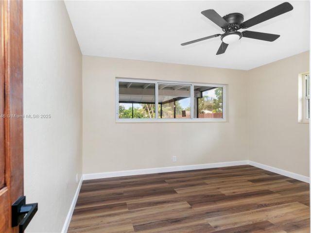 Продажа дома по адресу 1507 Harding St - фото 5753464