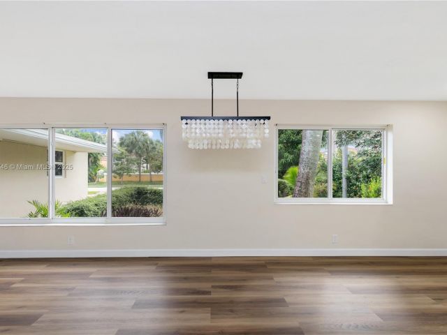 Продажа дома по адресу 1507 Harding St - фото 5753466