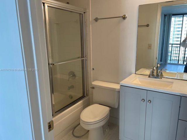 Продажа квартиры #1600 - фото 5623371