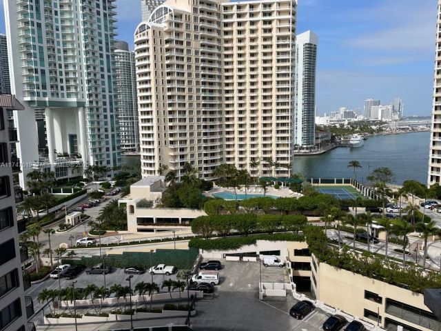 Продажа квартиры #1600 - фото 5623379