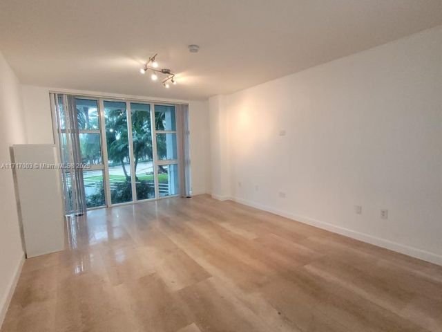 Продажа квартиры #111 - фото 6125387