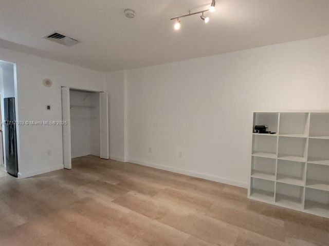 Продажа квартиры #111 - фото 6125392