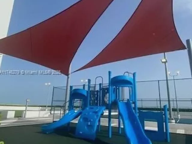 Продажа квартиры #1221 - фото 5532919