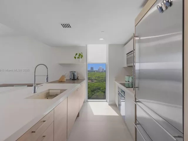 Продажа квартиры #1221 - фото 5532905