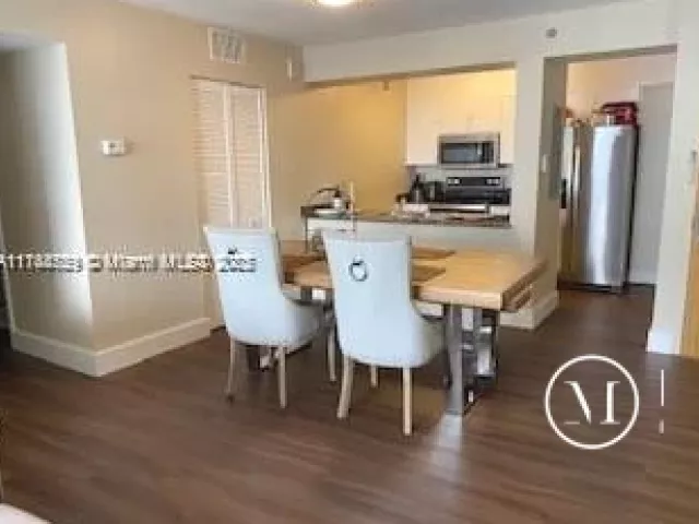 Продажа квартиры #3924 - фото 5610645