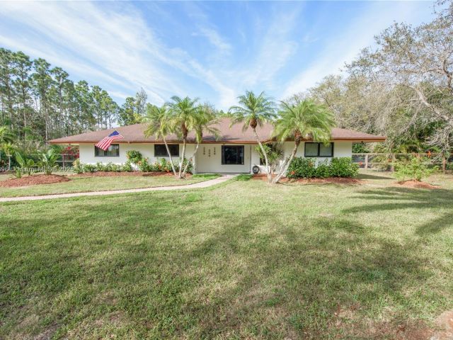 Продажа дома по адресу 19425 SW 334th St - фото 5776660