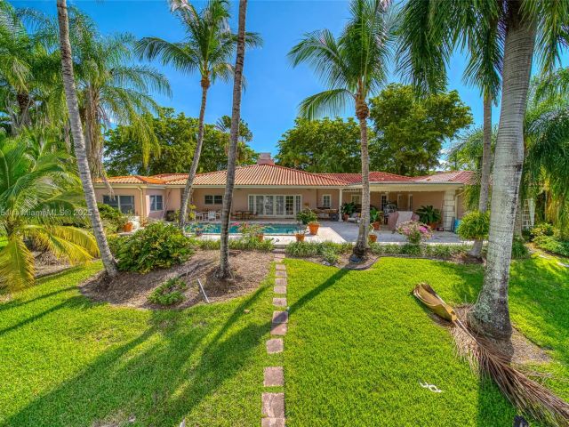 Продажа дома по адресу 9370 Balada St - фото 7471481