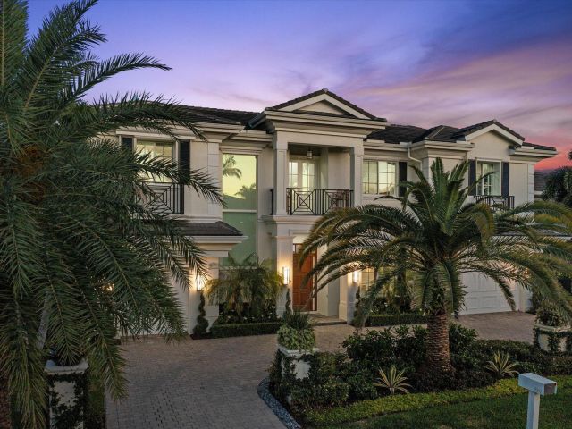 Продажа дома по адресу 7212 NE 8th Drive - фото 5941149