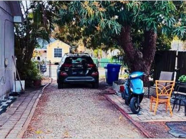 Продажа дома по адресу 3015 SW 24th Ter - фото 5831514