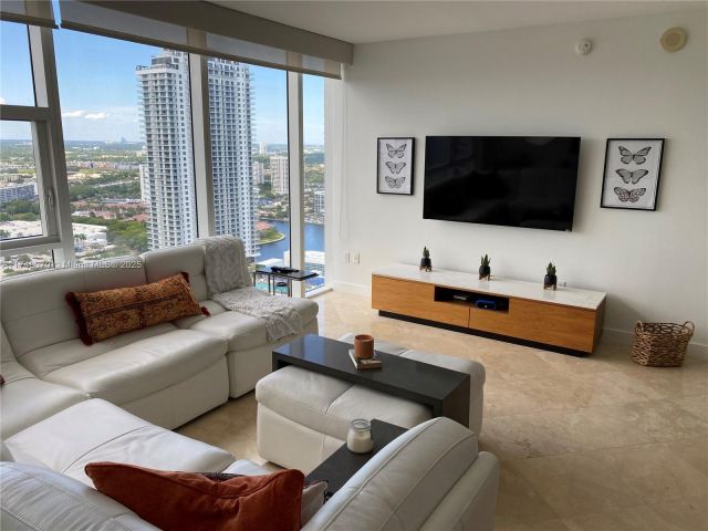 Продажа квартиры #3507 - фото 5672777