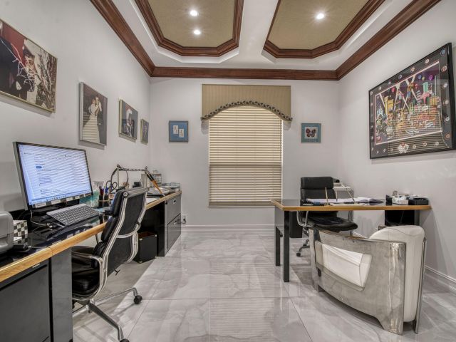 Продажа дома по адресу 7976 Via Villagio - фото 6538175