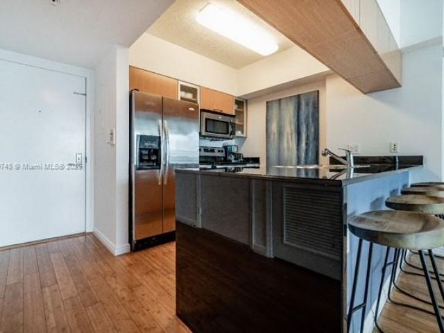 Продажа квартиры #5505 - фото 7441936